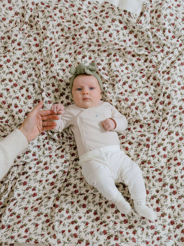 January Jane Shop - Wholesale Swaddle - Baby - Roses Blooming Swaddle10