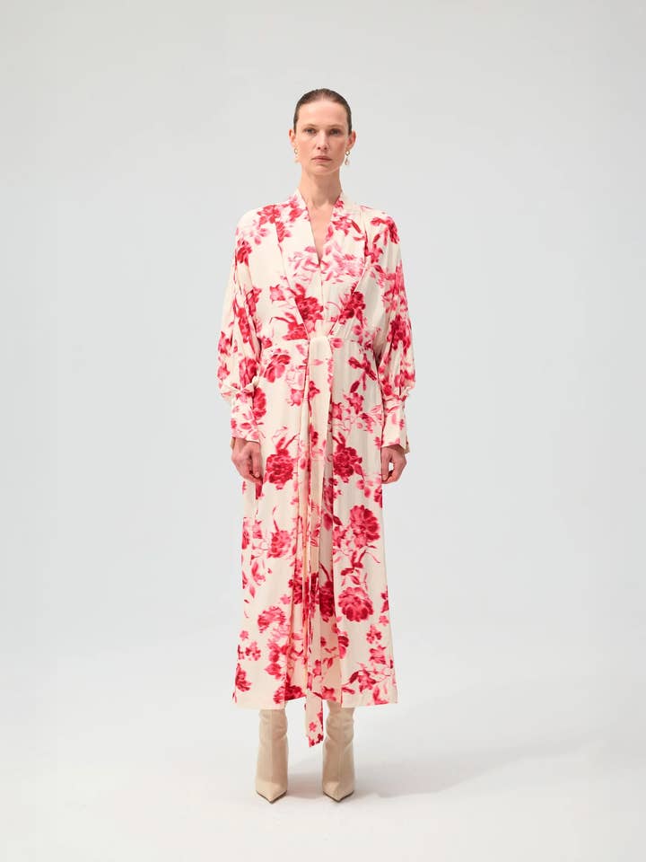 Freya Kimono in Rot für den Großhandel von eikō ai