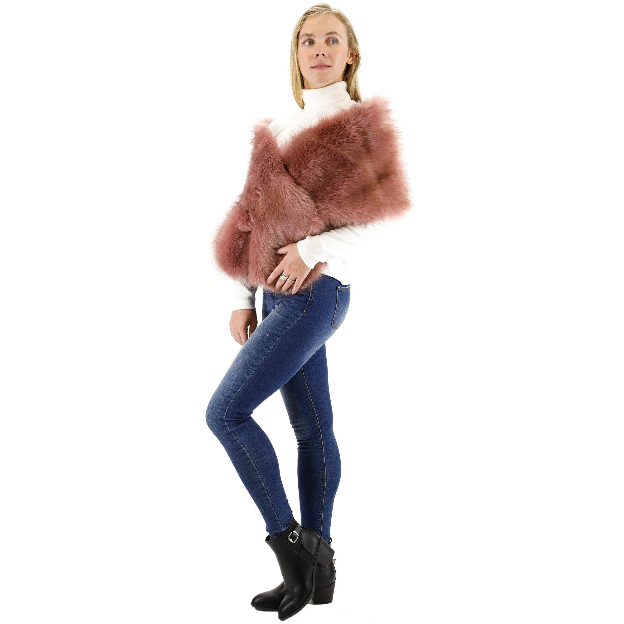 TAPA fashion - Wholesale Fur/Faux Fur Coat - Women's - Faux Fur Shawl Wide P373 (3PC)17