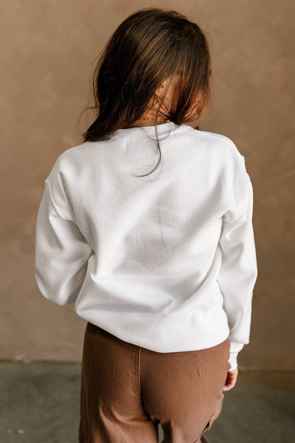 Wit Witte VOETBAL 3D Letter Graphic Crew Neck Sweater voor groothandel op Faire1