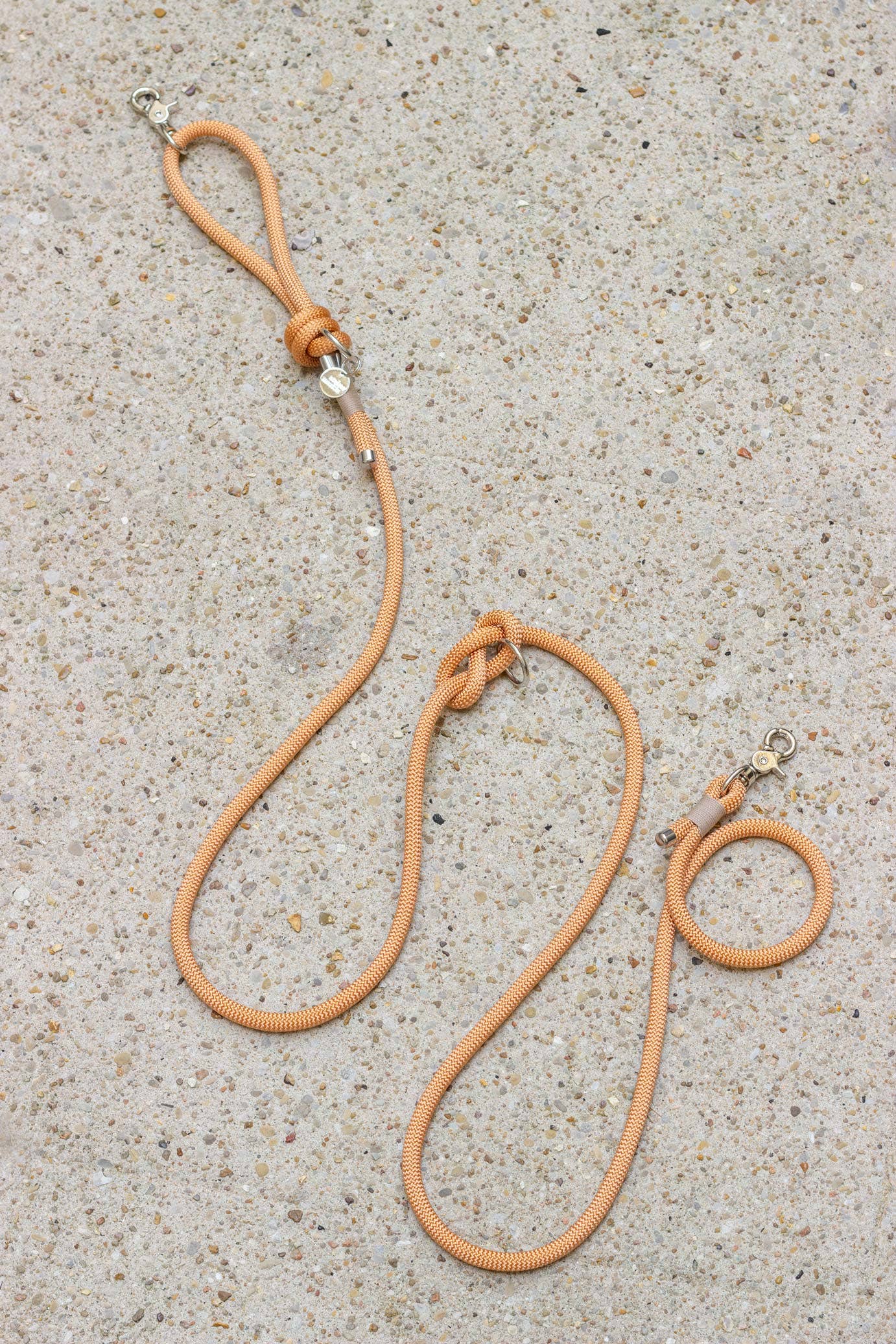 Atelier Markiz – wholesale Hundkoppel - Hund – Kopparfärgat hundkoppel i rep från Atelier Markiz1