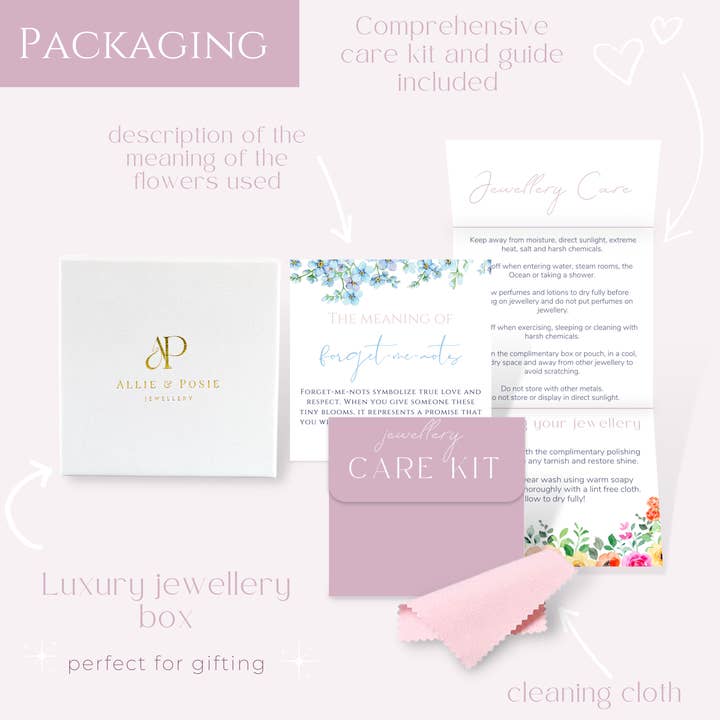 Allie and Posie – wholesale Pendant/charm necklace – EVA Necklace with dried forget me not in clear UV resin11