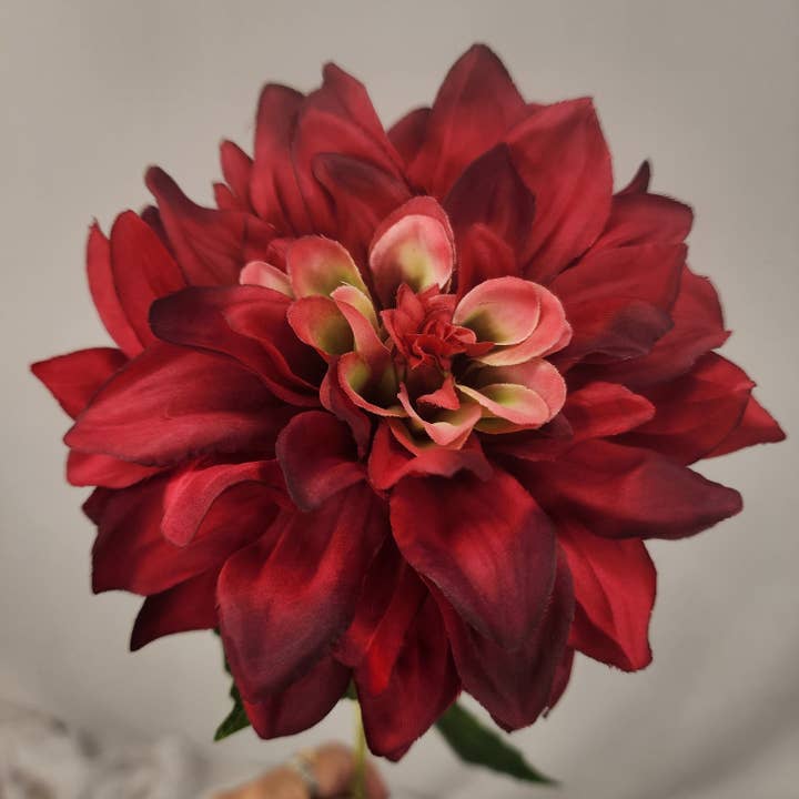 Burgundy Dahlia Silk Touch - Realistiska Konstgjorda Blommor för wholesale av Realistic Artificial Flowers