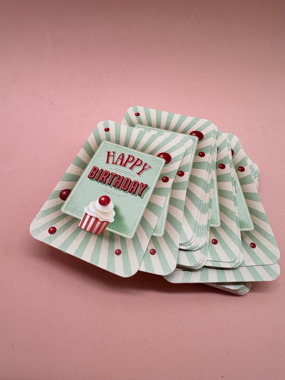 Printfluence.me - Wholesale Birthday Card - Mini single card 6x9 cm 'Happy Birthday. Retro-Futuro'1