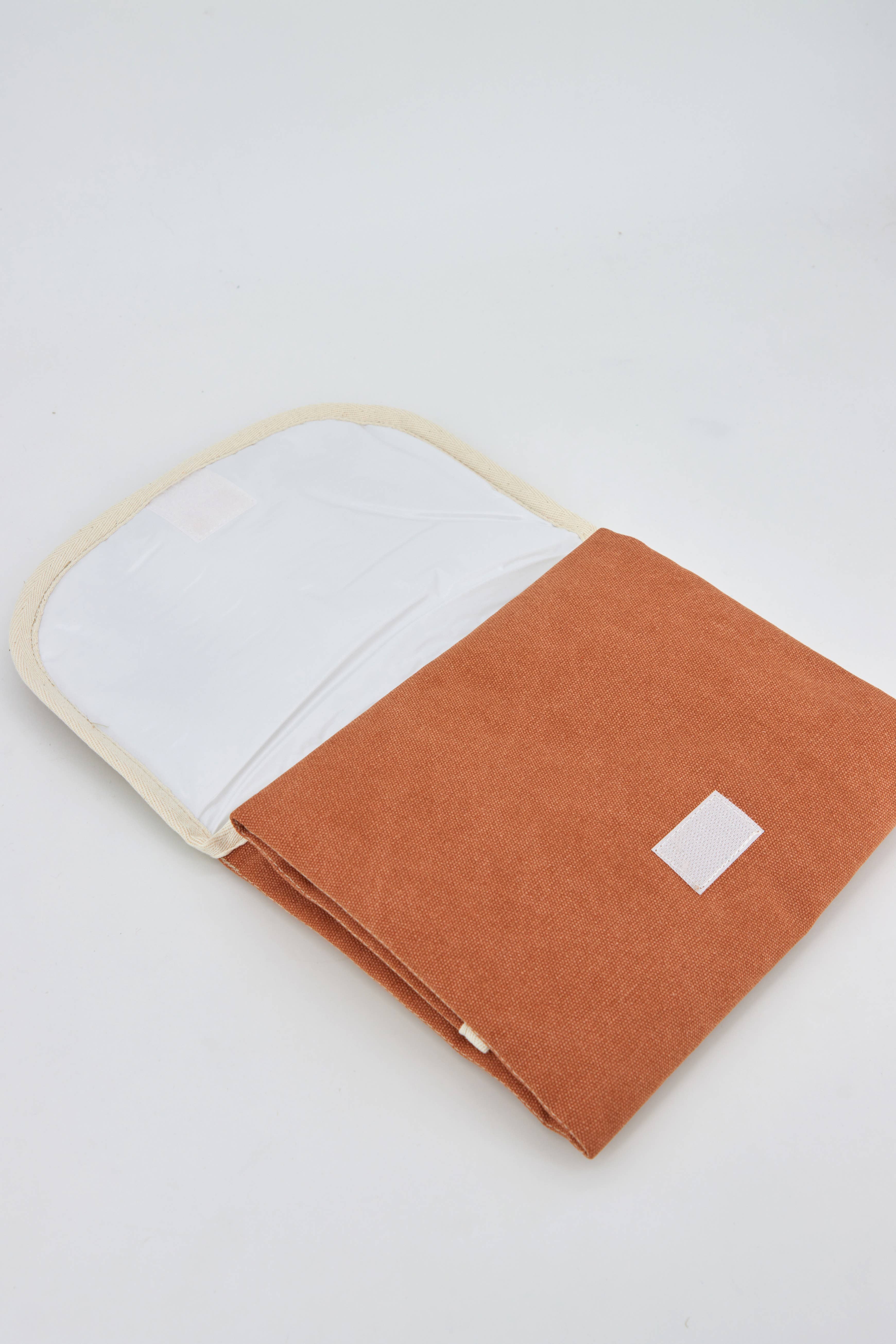 Amorim Gerações, LDA - Wholesale Luierrugzak/tas - Baby - Made With Love stoffen luiertafel CW3010