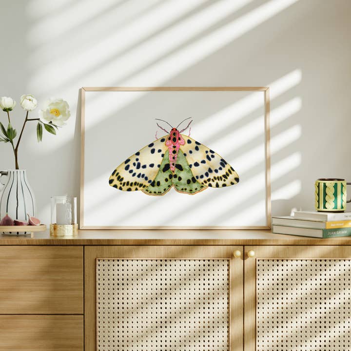 Snoogs & Wilde Art – wholesale Art print – Moth No. 74