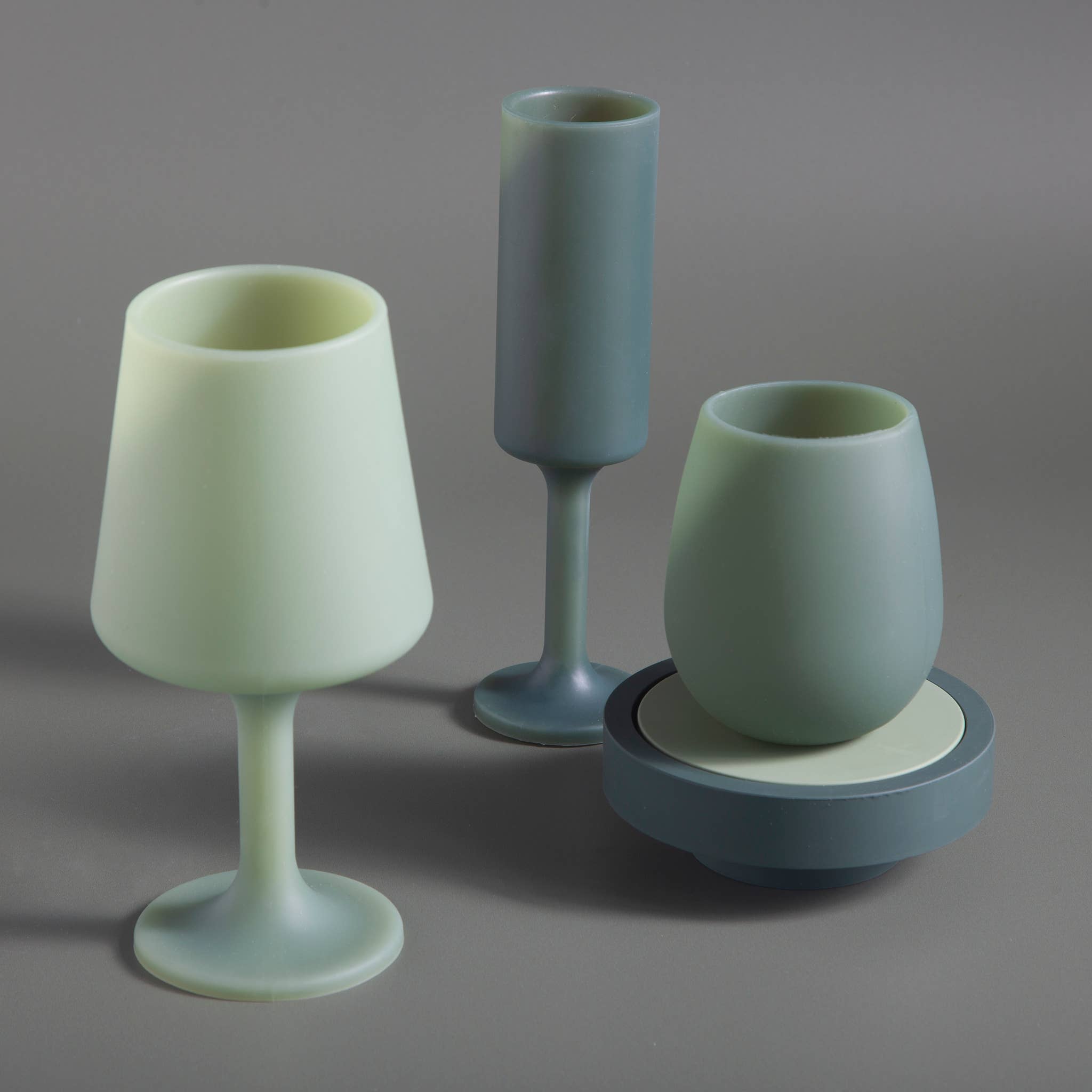 porter green | style + sustainability - Vendita all'ingrosso Bicchiere/tazza - Sage + Olive | Fegg | Occhiali in silicone infrangibili3