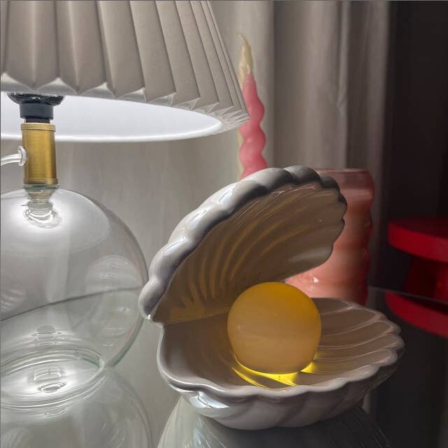 Green Pastures Wholesale - Wholesale Decorative Tabletop Object - Pearl Decor Shell Jewelry Tray and Table Lamp11