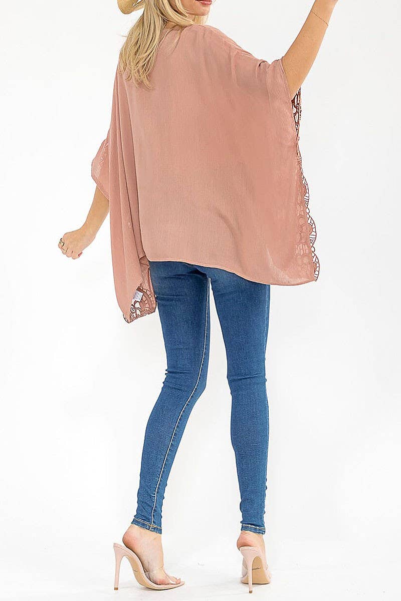 ROUSSEAU - Wholesale Tunic - Women's - SHORT SLEEVE V-NECK LACE TRIM TUNIC BLOUSE1