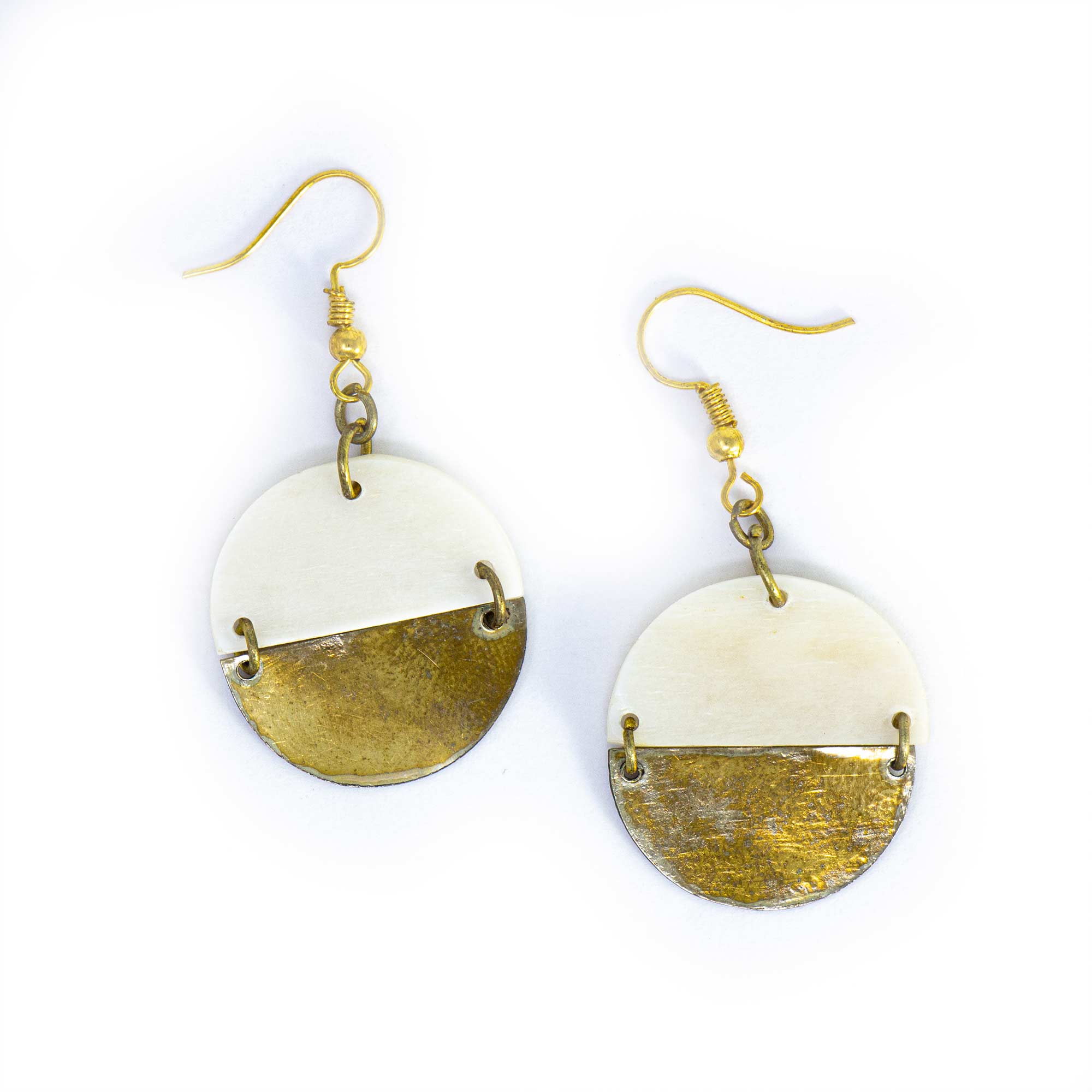 Global Crafts - Wholesale Dangle earrings - Circle Horn and Brass Dangle Earrings