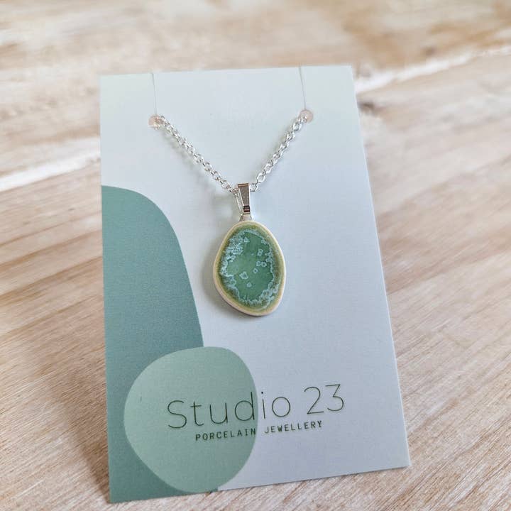 Studio 23 Ceramics - Wholesale Pendant/Charm Necklace - Pendant Pebble