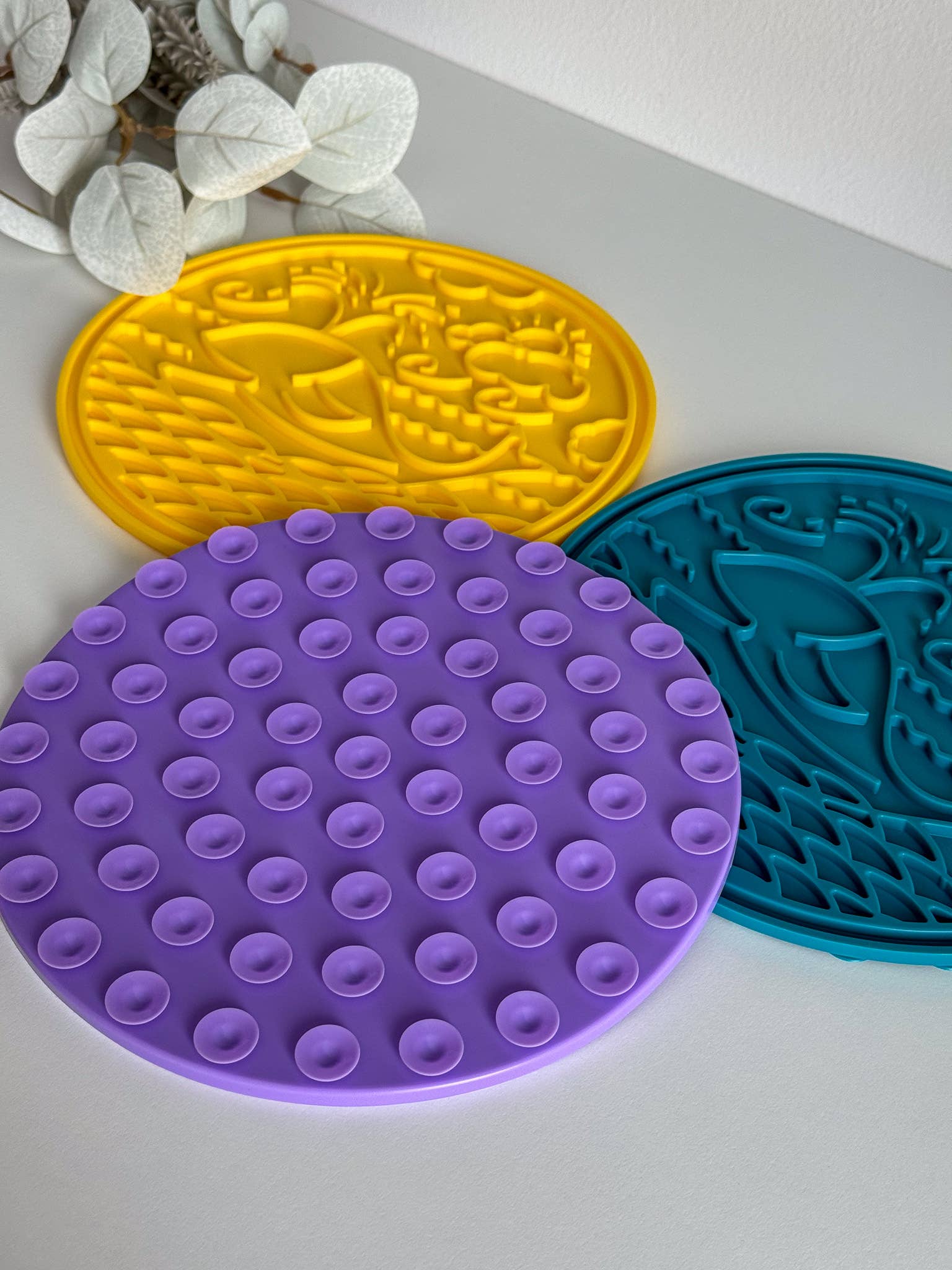 Doggotique - Wholesale Pet Food Mat - Dog - Lick mat whale for dogs and cats5