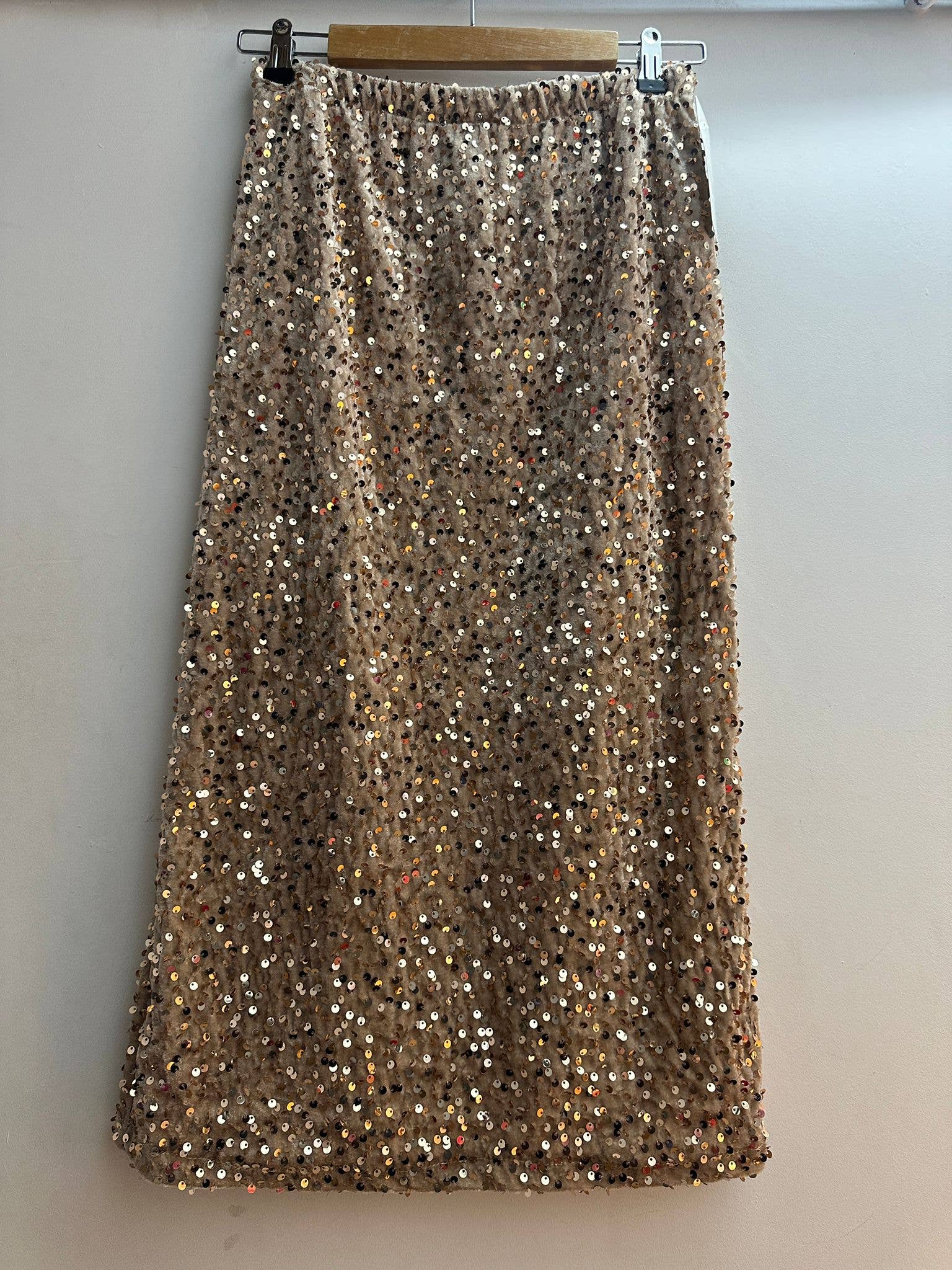 LORIANE - Wholesale Skirt - Women's - 6843 Glitter velvet skirt with back slit0