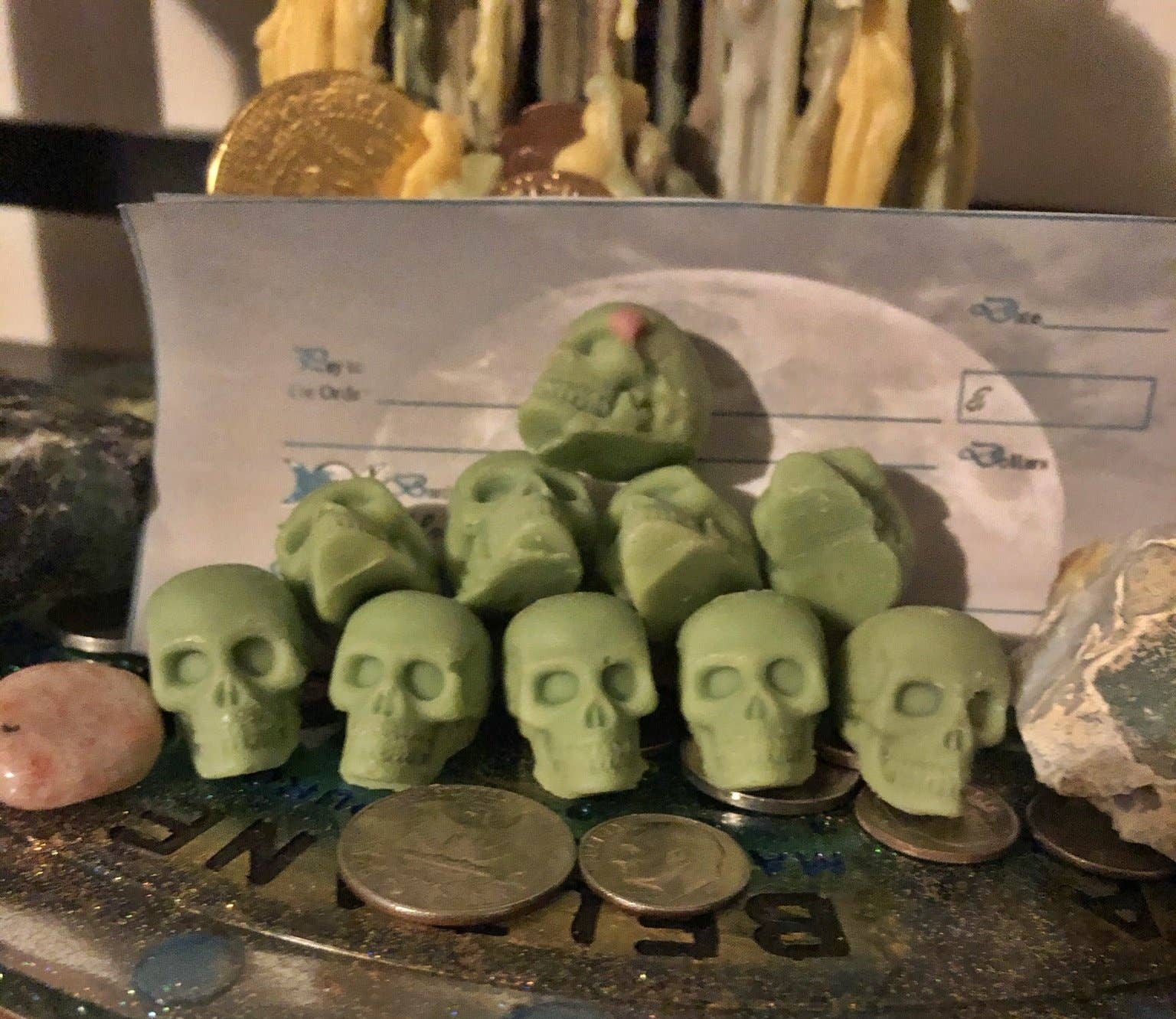 Rebel Potions - Wholesale Wax Melt - Spoil Me Spirit Daddy Skull Wax Melts4