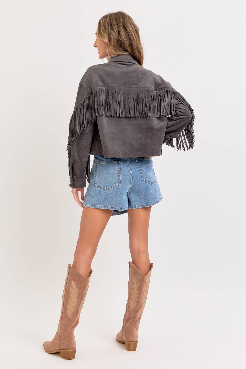 Sweet Lovely by Jen – Großhandel Hemdjacke/Shacket – Damen – Western-inspirierte Wildleder-Shacket51