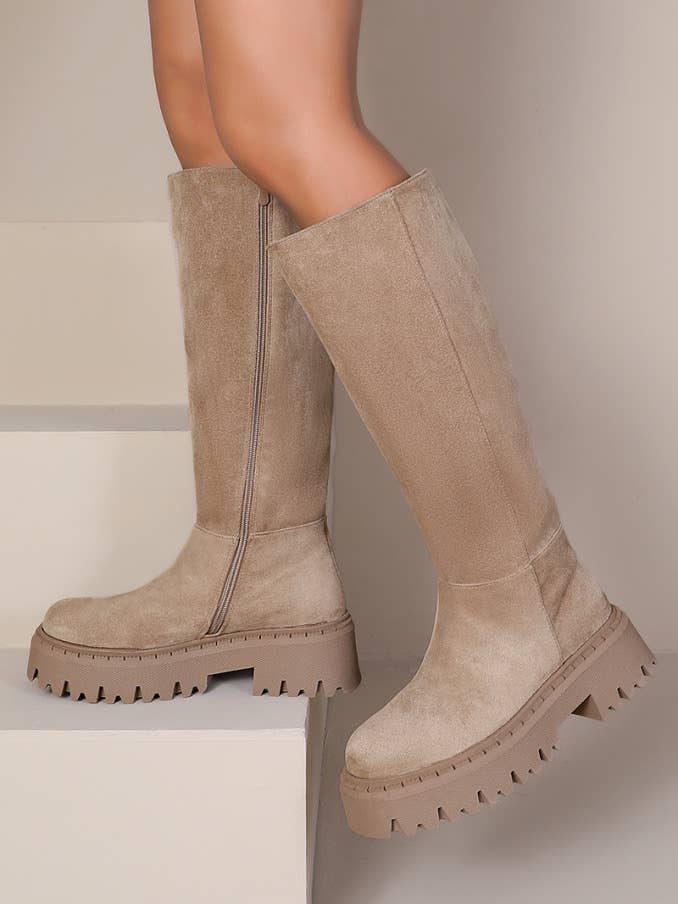 Joia Paris – wholesale Boots – Women’s – Trendy wedge boots in synthetic suede WZ-73