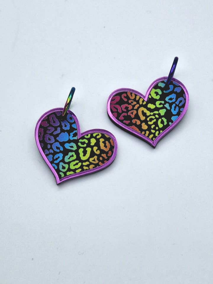 Leopard Herz Ohrringe für den Großhandel von LadyRockCreaciones