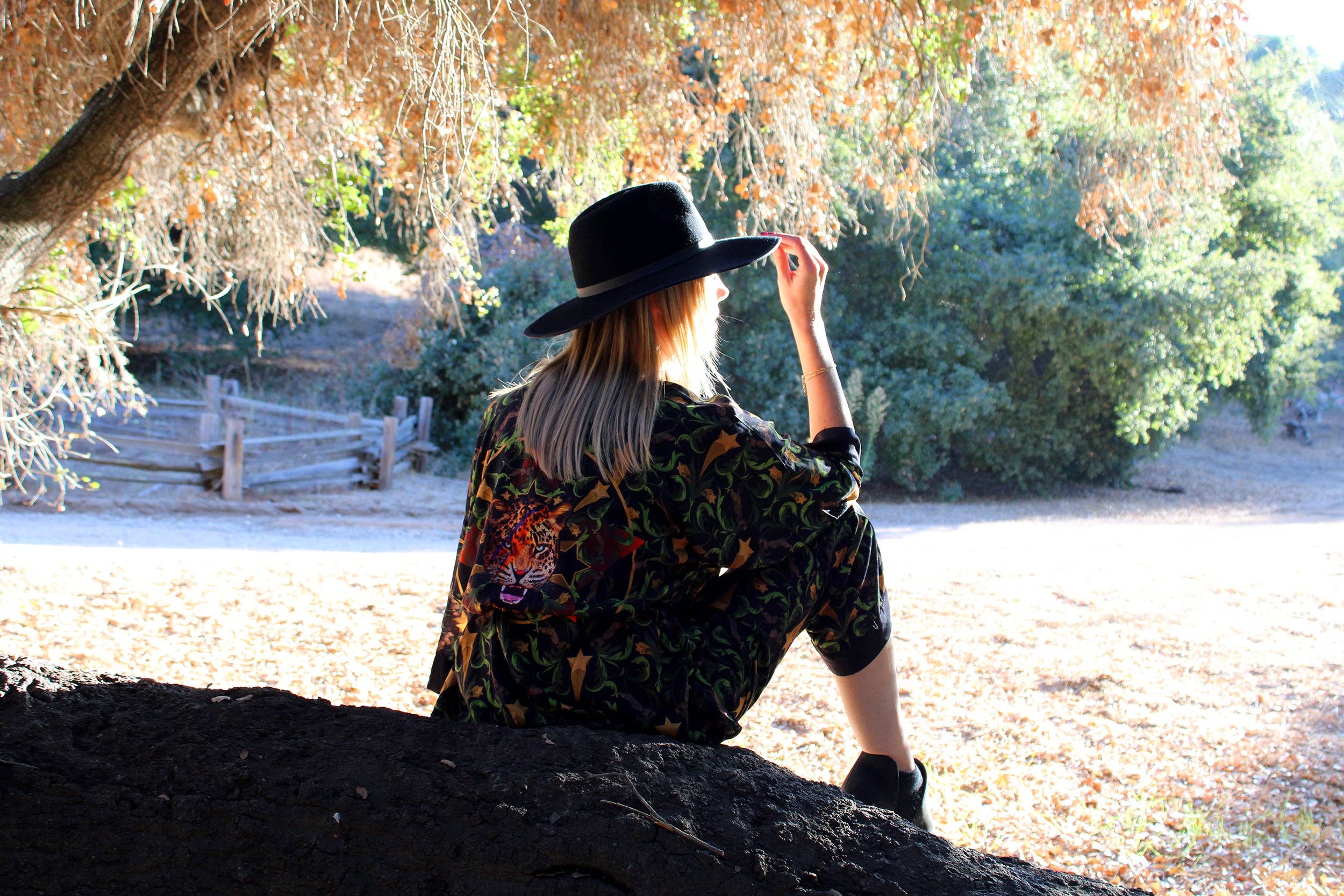 Henelle - Wholesale Kimono - Women's - Hollywood Nights Jacket1