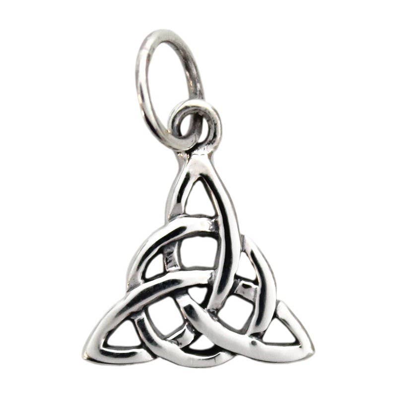 Ethike.eu - Wholesale Individual Charm/Pendant - Triqueta silver pendant1
