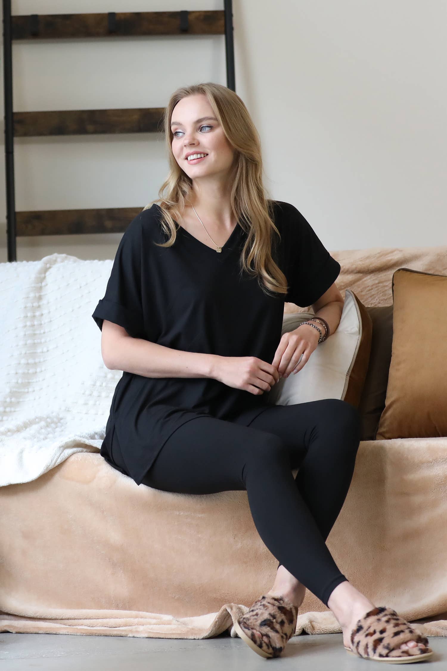 42POPS – wholesale Mjukisset – Dam – .Tunika & Leggings 2-delarsset0