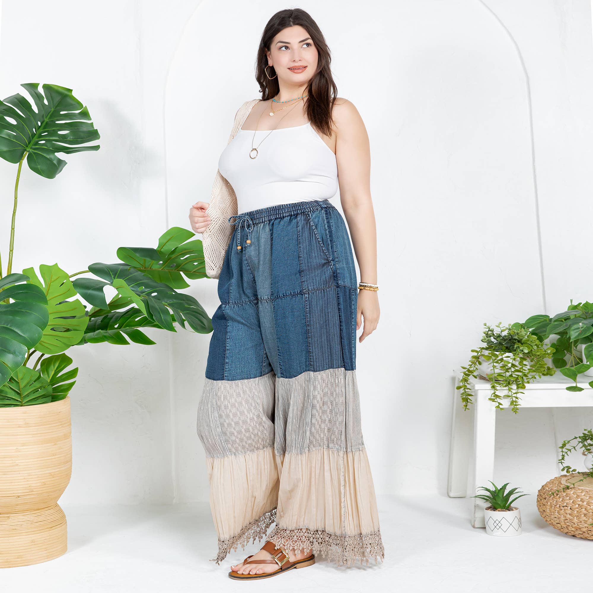 Young Threads - Vendita all'ingrosso Pantalone - Donna - Pantaloni lunghi in denim ispirati al boho con toppa solida (nuovo colore)15