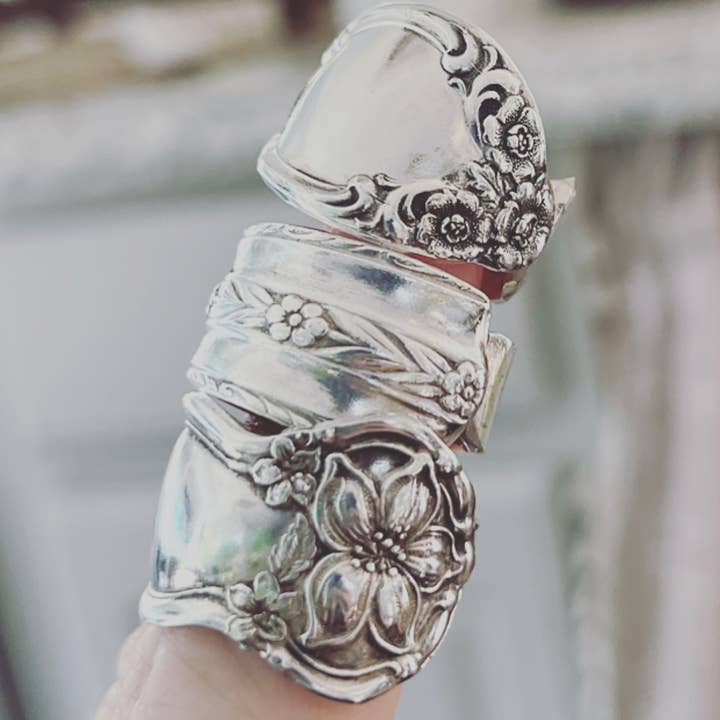 Spoon Jewelry By Emily – wholesale Band/Stackad Ring – Vintage Spoon Ringkollektion | Läckra och trendiga ringar