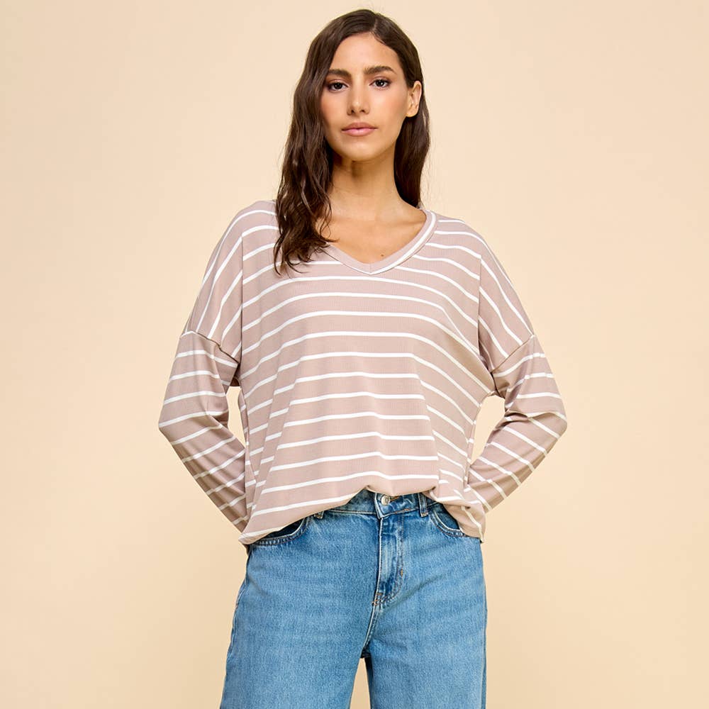 Les Amis - Wholesale Knit Top - Women's - Striped V-Neck Knit Top3
