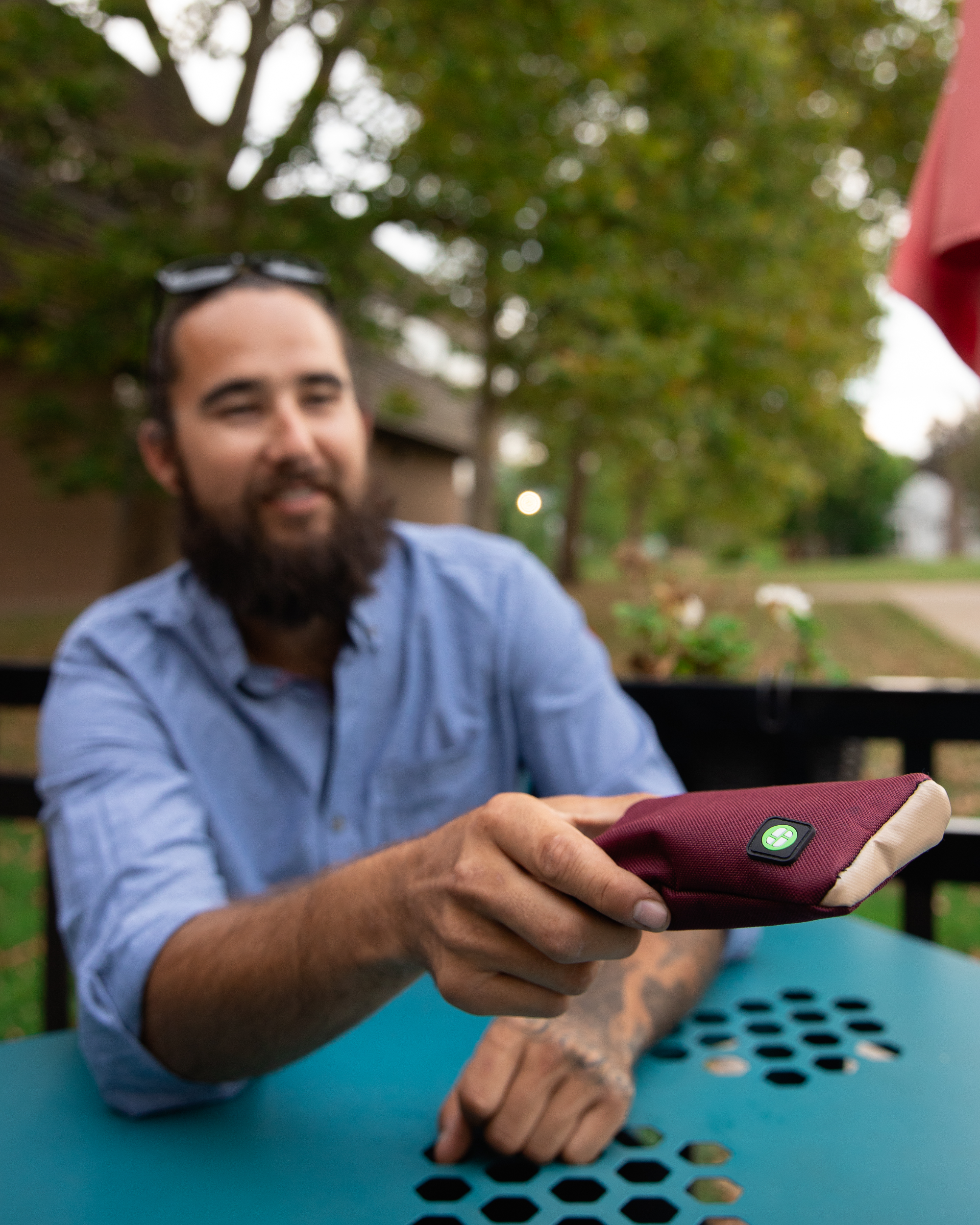Maroon Dotsero 3.0 for wholesale on Faire10