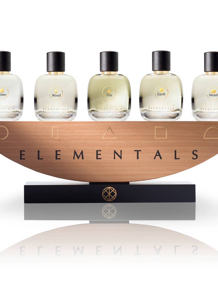 ELEMENTALS Diskdisplay i bokträ för wholesale av ELEMENTALS