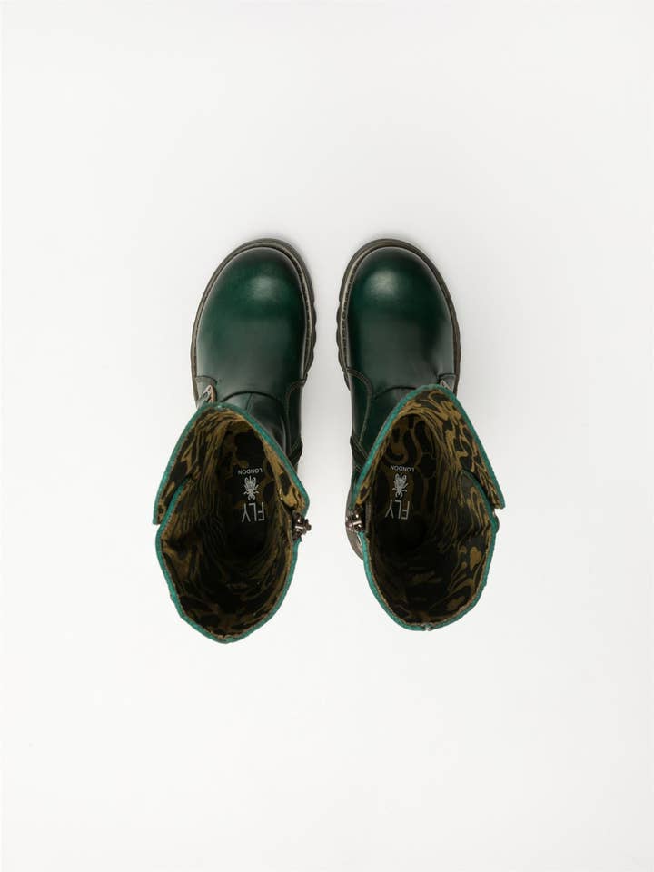 Gasolina Botas de plataforma con cremallera de cuero, tacón de cuña y hebilla para mujer Fly London MES 2 verde hasta media pantorrilla. de venta al por mayor en Faire4