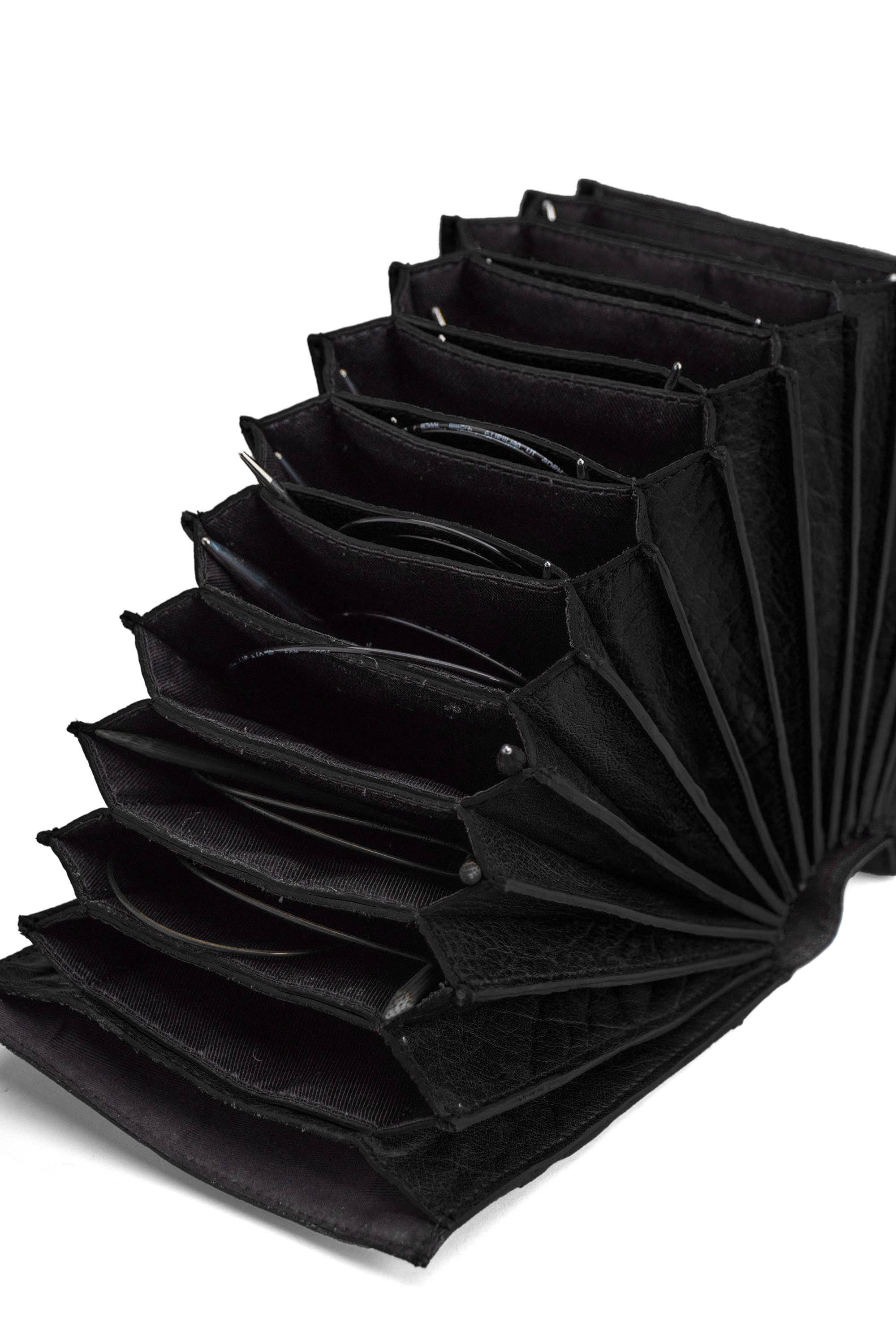 Muud – wholesale Knitting/Crochet Supplies – Betina XL Needle Case5