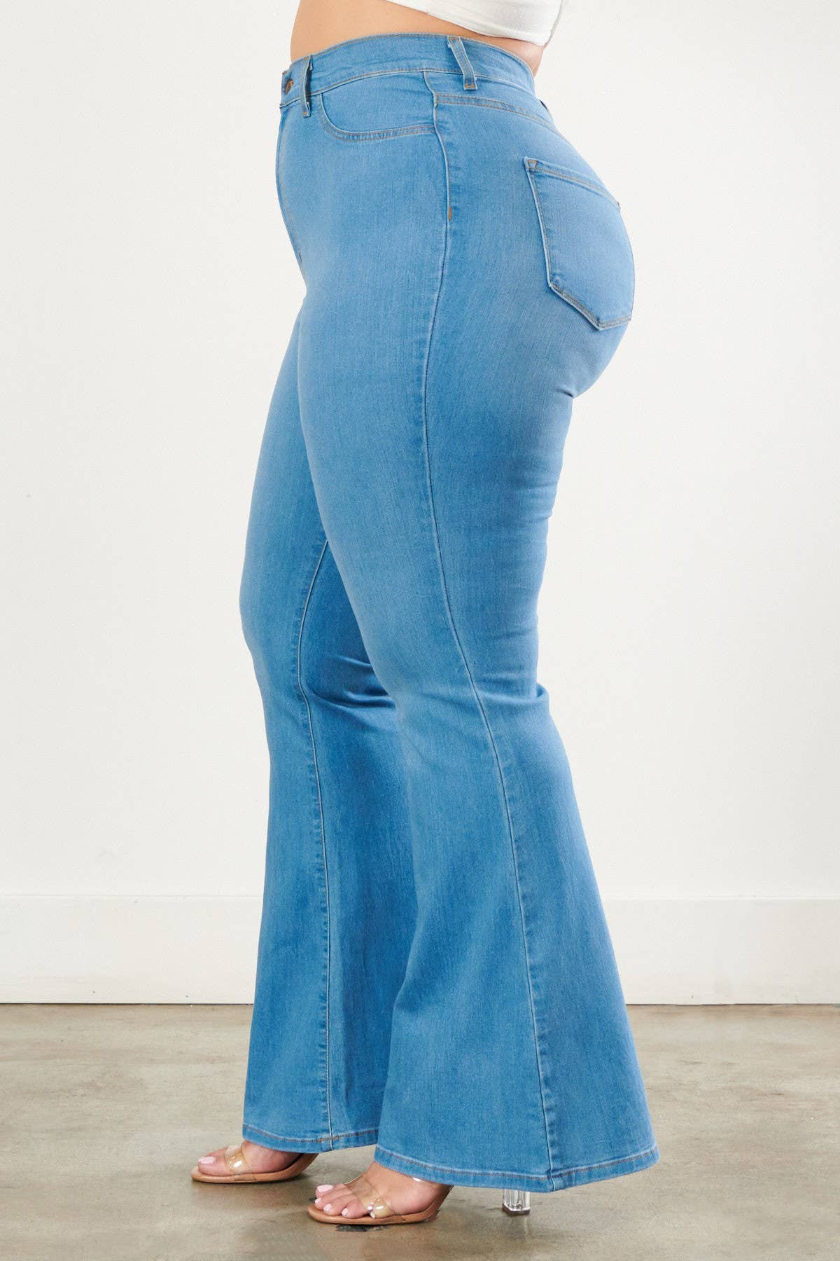 Vibrant M.i.U - Vente Jean – femme - Jean évasé taille haute pour grande taille10