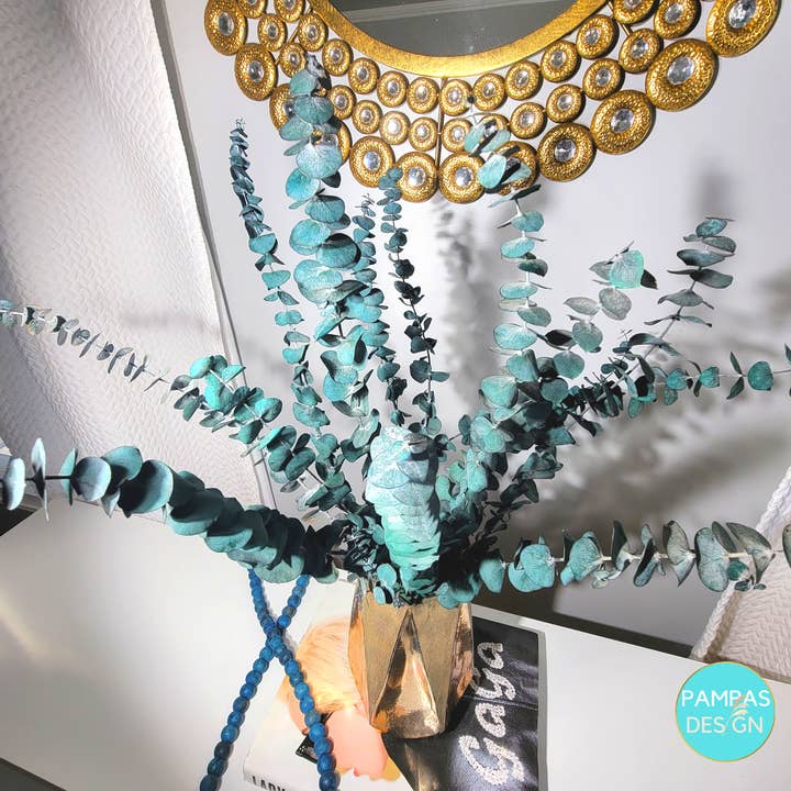 Pampas Design - Wholesale Dried/pressed flowers - Red Preserved Eucalyptus Blue Dried Spiral (9 Stems)5