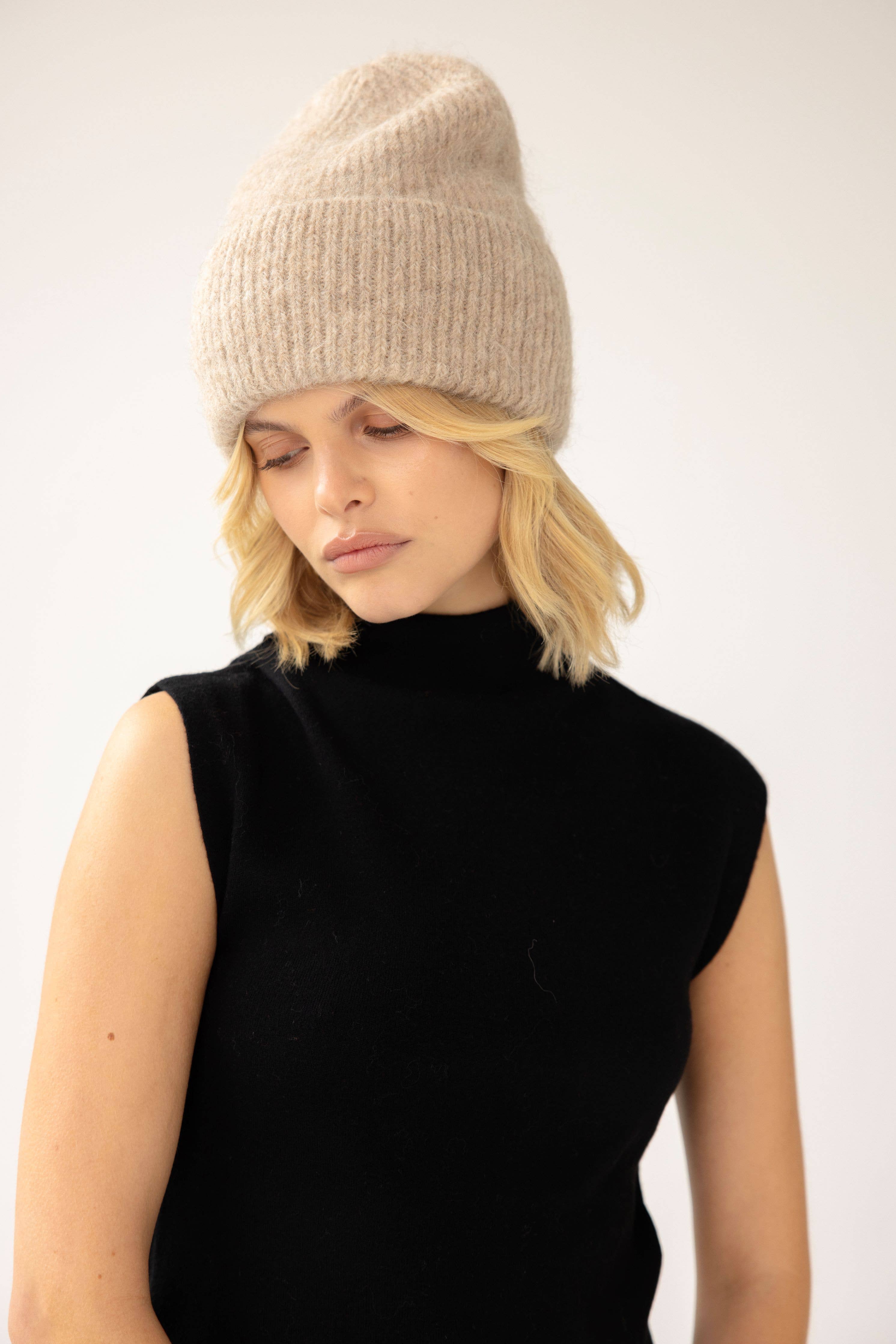 Arctic Fox & Co. - North America - Wholesale Beanie - Women's - The Alpaca Beanie - Iced Taupe - FW254