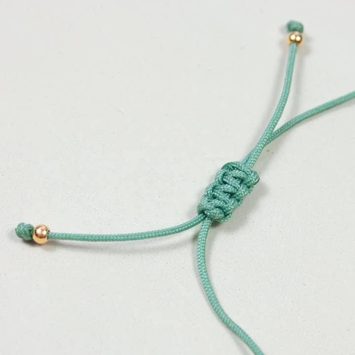 Bow & Hummingbird - Wholesale Charm/Dangle Bracelet - Wristband on card - Seahorse - Submerge8