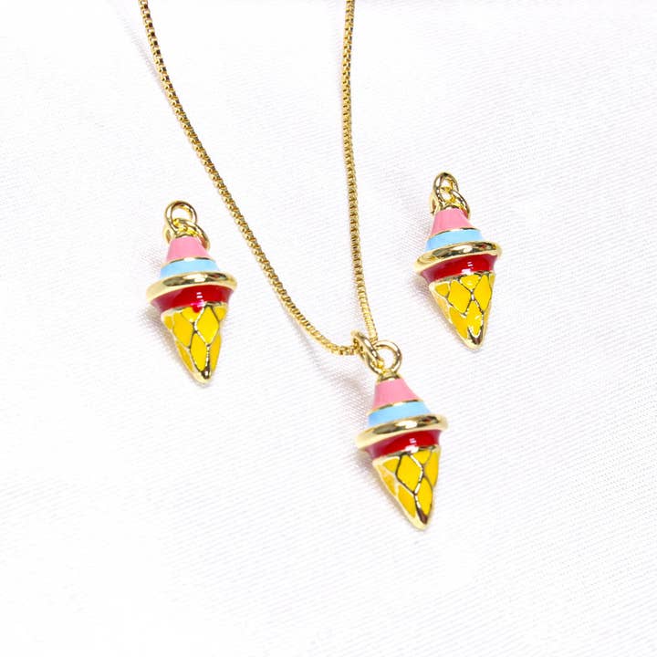 Cute Ice Cream Cone Charm for Necklace or Bracelet, CPG2902 for wholesale by Jewel Pledge