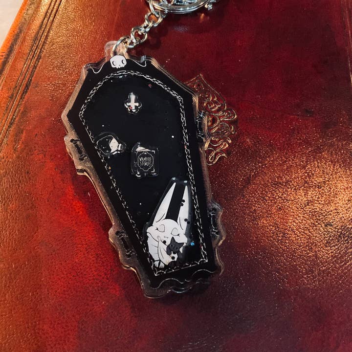 whaley moon - Wholesale Keychain - Unisex - Vampire Bat Coffin Shaker Keychain Coffin Shaker charm 1