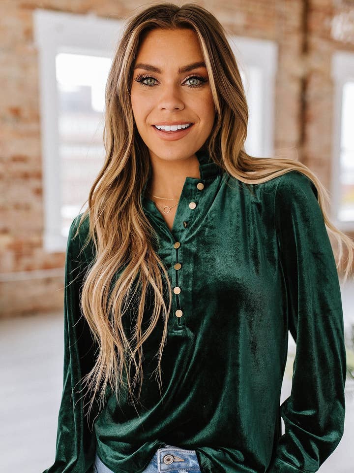 Liam & Company - Wholesale Blouse - Women's - Marjorie Long Sleeve Velvet Blouse | S-2XL