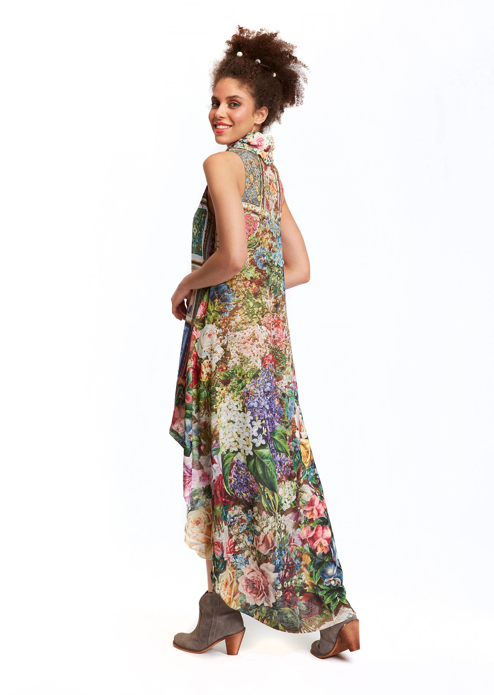 IPNG Design – Engroshandel Kjole - Dame – Kjole Høj Lav - Fortune In Flowerland3