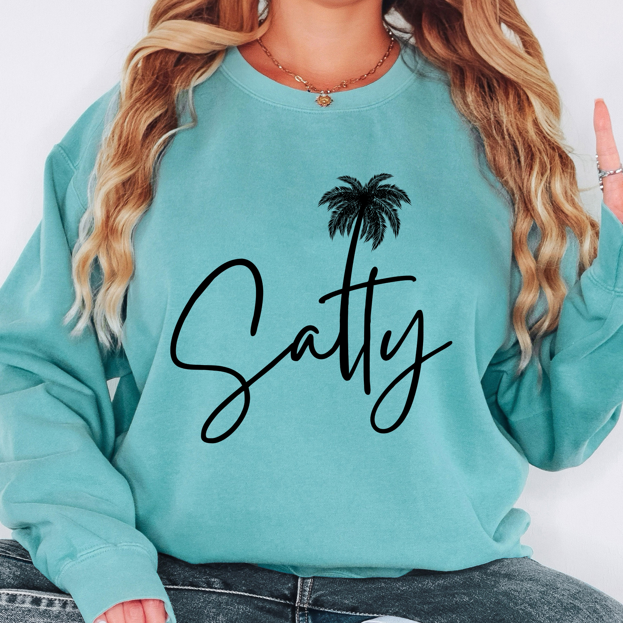 Trendznmore - Modern Graphic Apparel - Wholesale Graphic Sweatshirt - Women's - Comfort Colors Salty Beach Crewneck Sweatshirt - Cozy Beach3