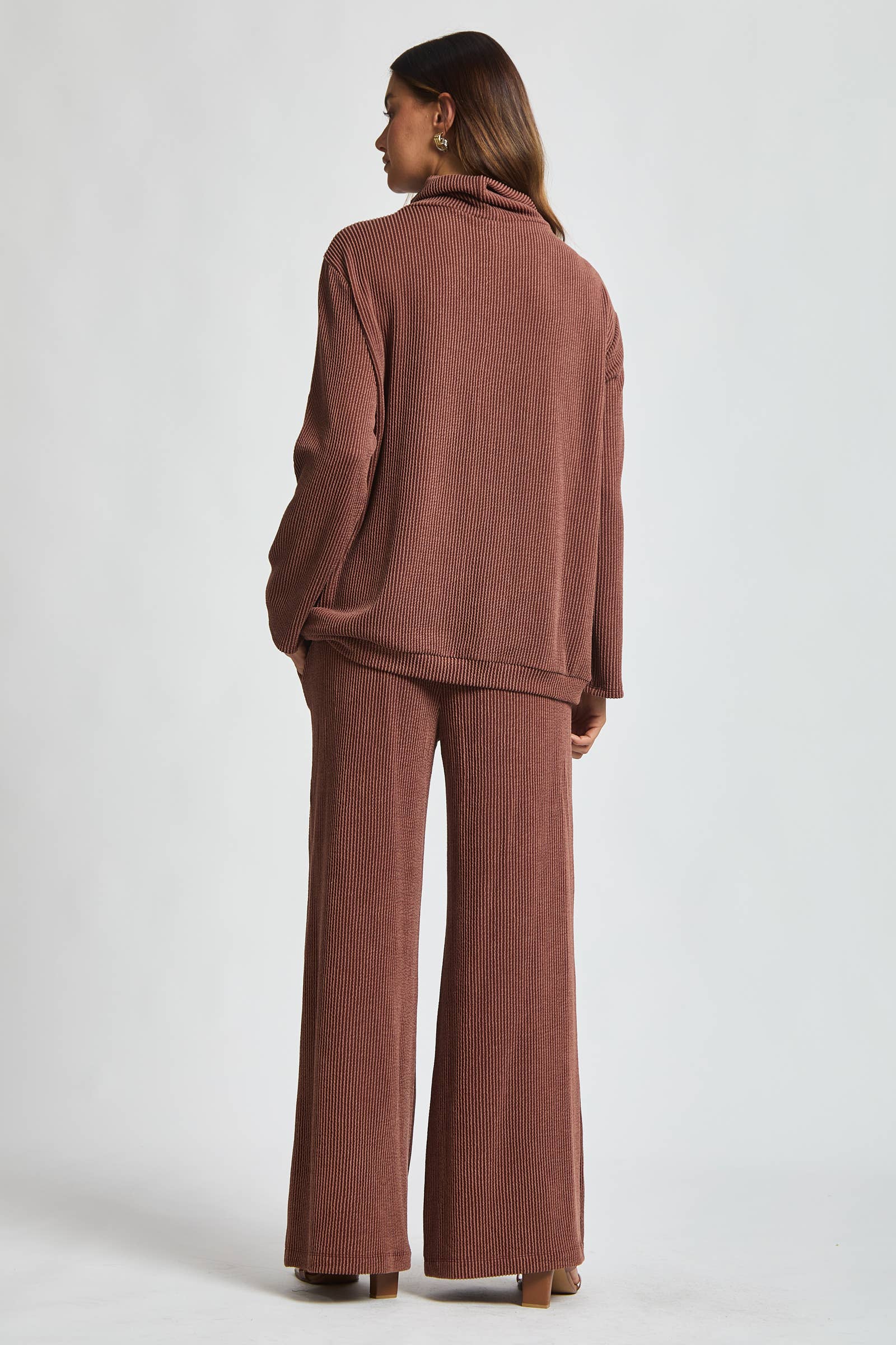 Dear Scarlett – Conjuntos Casual - Mulher por atacado – Conjunto de 2 Peças com Gola Alta Canelada TRVSET-LAVISH13