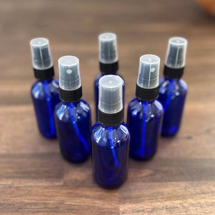 The Bottle Shoppe - Wholesale Essential Oil Holder - 2oz Cobalt Blue Glass Bottle with Black Mist Sprayer4