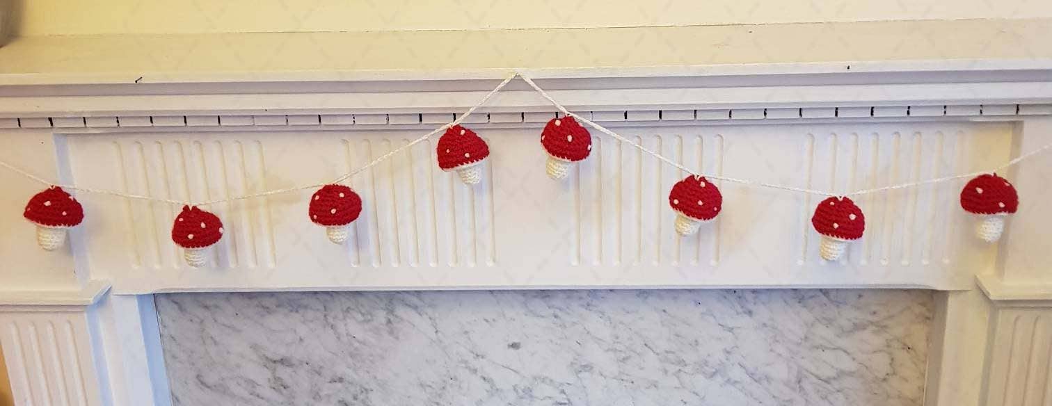 TOMOPOD LLC - Wholesale Bunting/Garland - Crochet Toadstool Garland, Mushroom Garland Woodland Bunting1