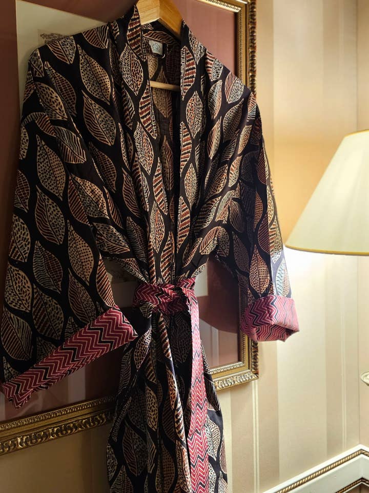 Kimono Oriya for engroshandel hos Peacock