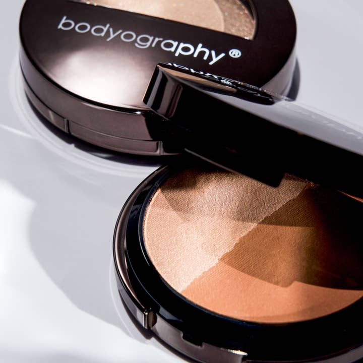Sunsculpt Bronzer & Highlighter Duo for wholesale by Bodyography Professional Cosmetics