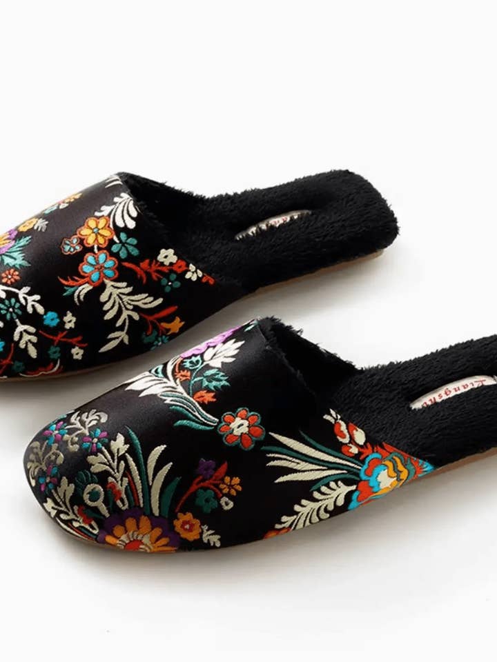 Oriental bestickte Damenhausschuhe - Winter Indoor House - Schwarz für den Großhandel von Lian Collection
