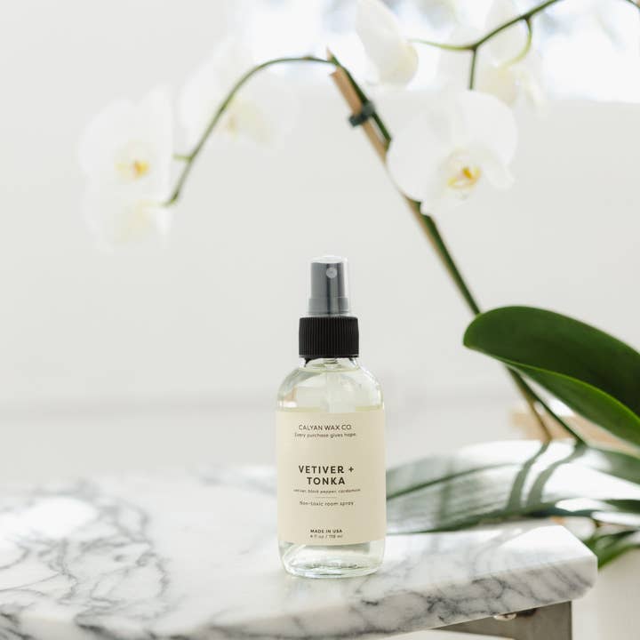 Calyan Wax Co. - Vente Vaporisateurs d'ambiance et de linge - Vétiver + Tonka - Spray d'ambiance22