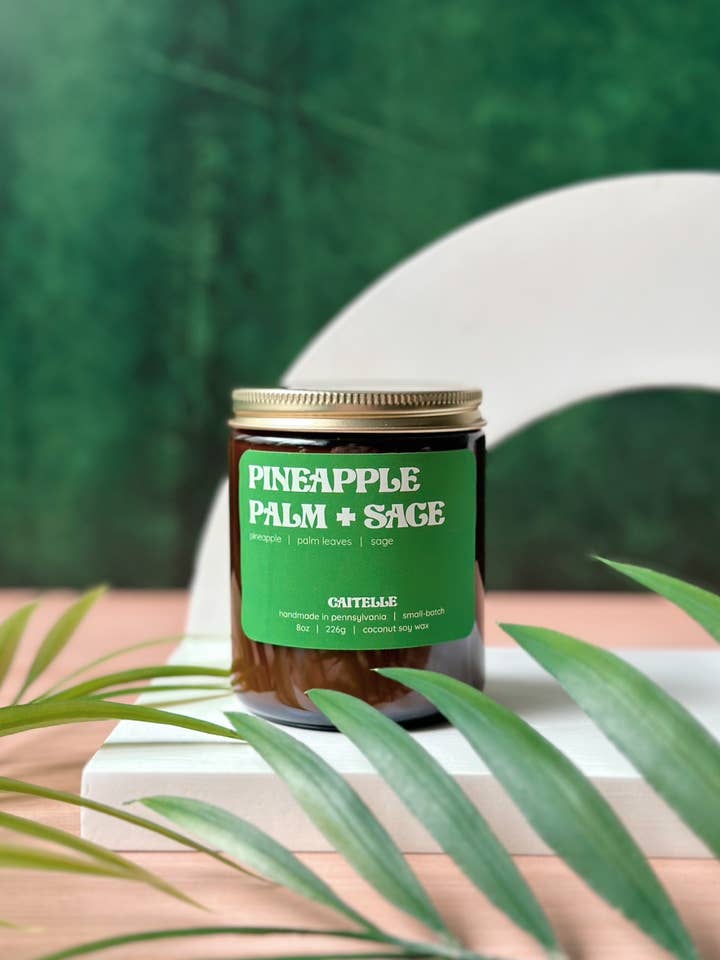 Bougie en cire de soja à la noix de coco et ananas pour la vente par Caitelle