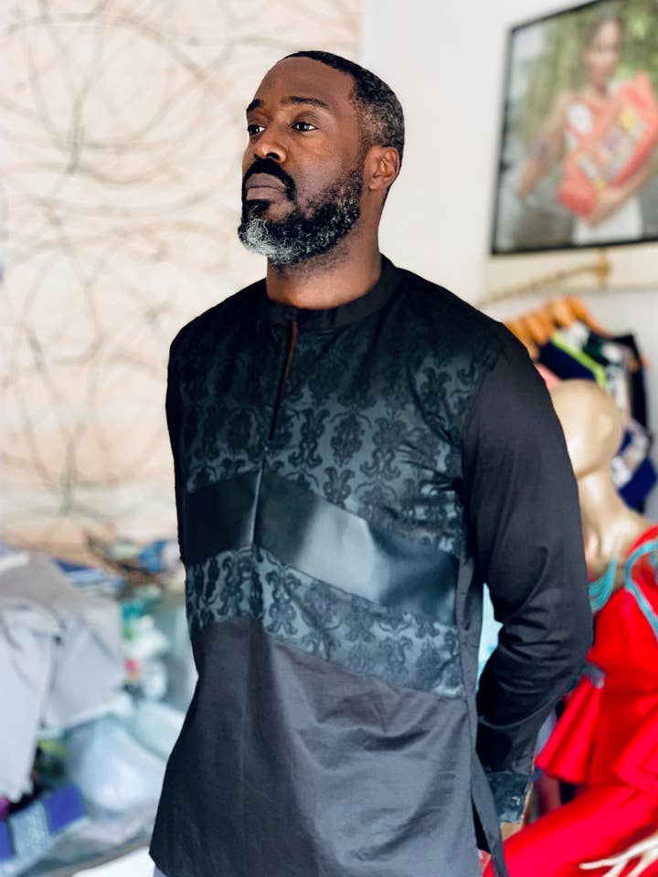 Triple Arrow Skjorte - Sort for engroshandel hos Eloli