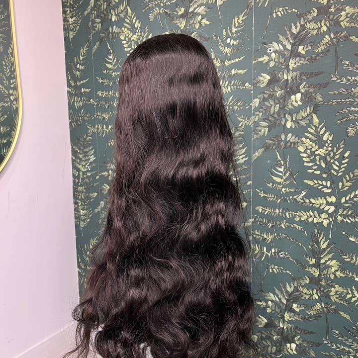 Nwanyies - Wholesale Hair Extensions - Kim - natural lace front wig wavy Brazilian hair1